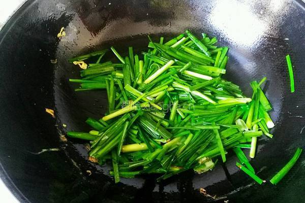 韭菜炒蛋的做法图解6