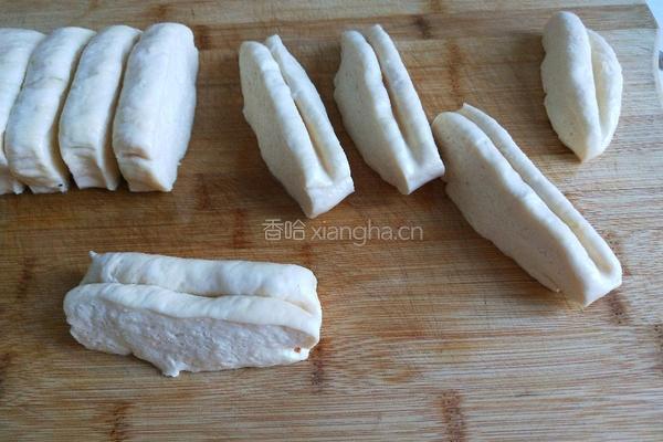 新文美食 好吃的无矾油条的做法图解4