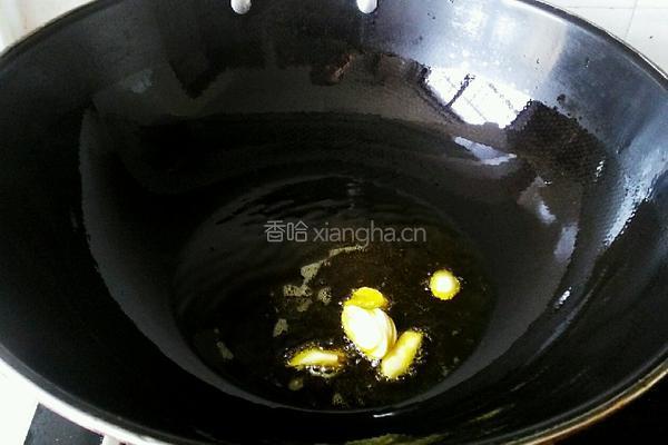芹菜炒牛肉的做法图解4