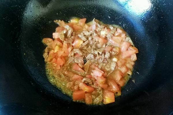 番茄牛肉丝面条的做法图解5