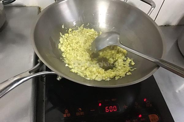 蒜蓉小龙虾的做法图解8