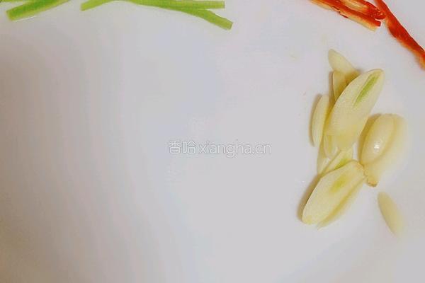 酸辣土豆丝的做法图解1