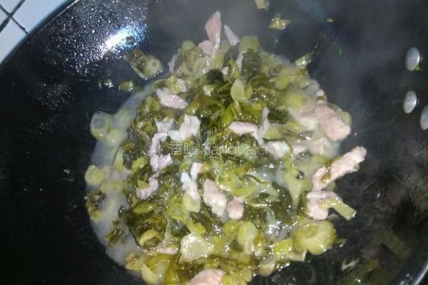 酸菜瘦肉的做法图解5