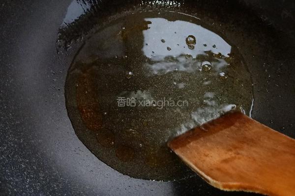 鱼肠可乐鸡翅的做法图解6