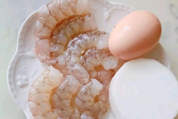 白萝卜虾丸汤的做法图解2