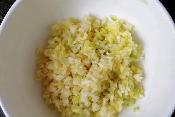 炸酥肉的做法图解3