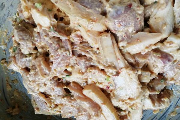 炸酥肉的做法图解5