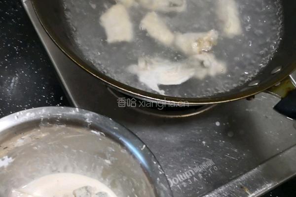 鲈鱼汤的做法图解2