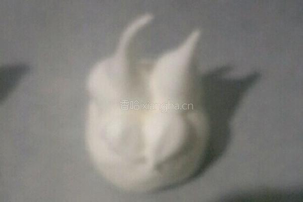 萌萌哒小丑兔蛋白糖的做法图解9