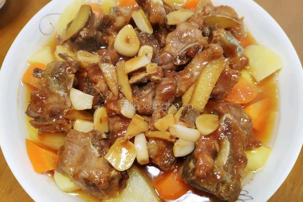 萝卜土豆蒸排骨的做法图解3