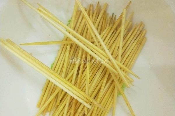 冰糖葫芦的做法图解3