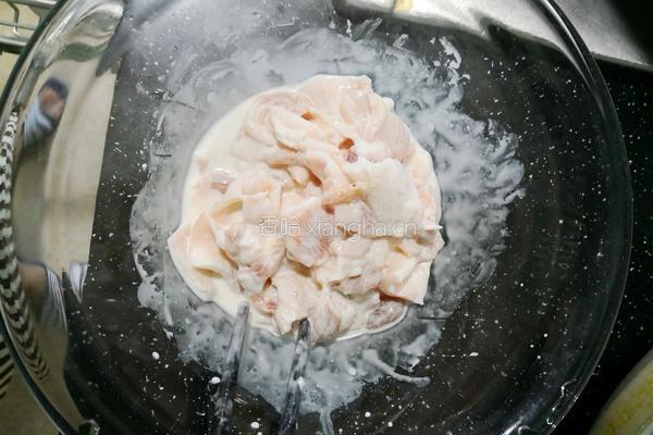 黄韭菜炒肉片的做法图解2