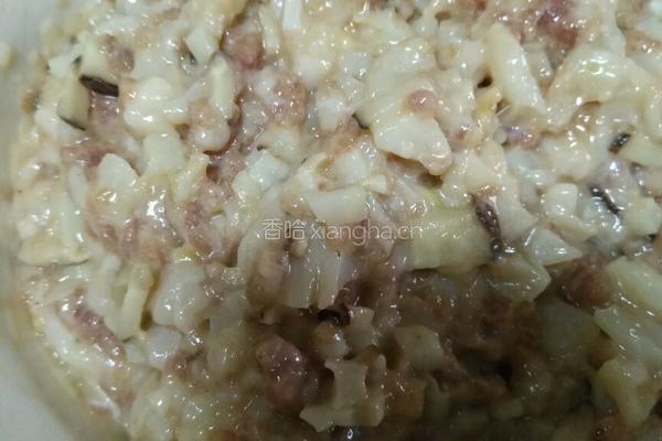 香菇莲藕瘦肉抄手的做法图解3
