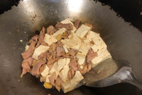 豆腐炒肉丝的做法图解5