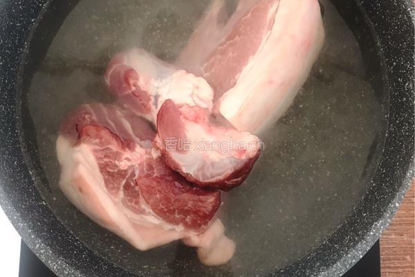 家常回锅肉的做法图解1