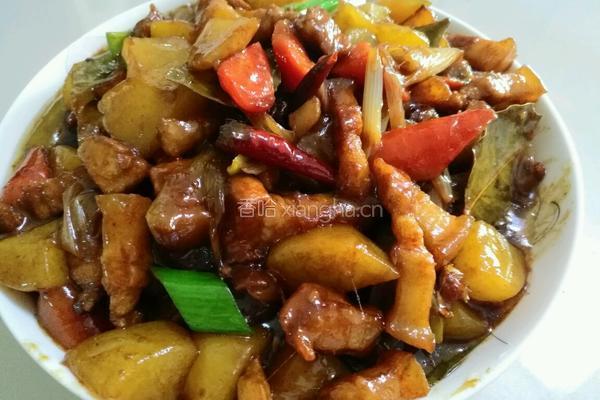 莴笋土豆胡萝卜烧五花肉的做法图解8