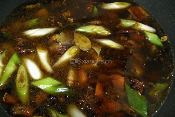 莴笋土豆胡萝卜烧五花肉的做法图解6