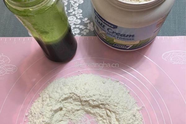 手工菠菜牛肉臊子面的做法图解3