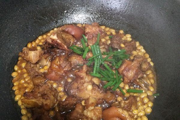 黄豆焖猪脚的做法图解24