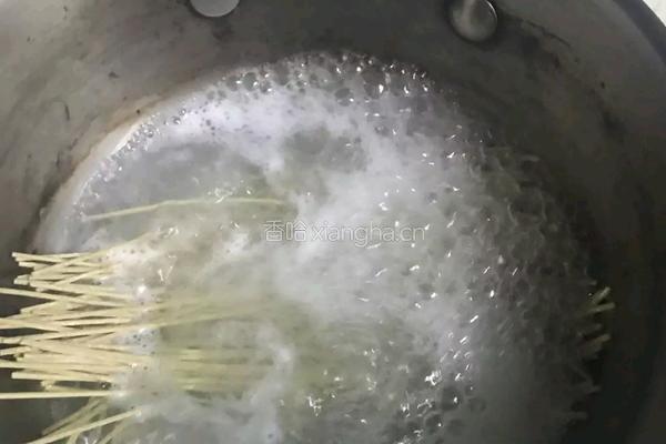 黑椒牛柳炒面（减脂的做法图解2