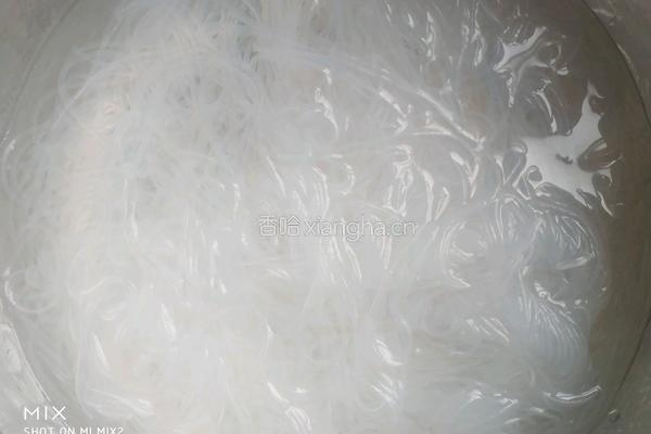 香辣凉拌粉丝的做法图解4