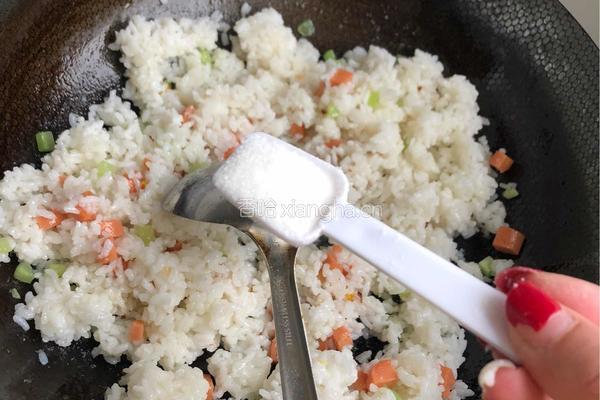 菠萝炒饭的做法图解6