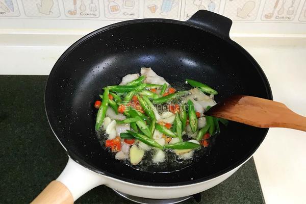 干锅花菜的做法图解7