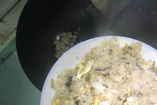 蛋炒饭的做法图解3