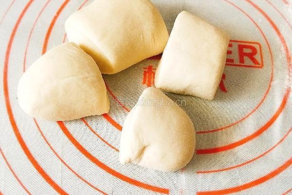 桃子这样做可以当主食的做法图解5