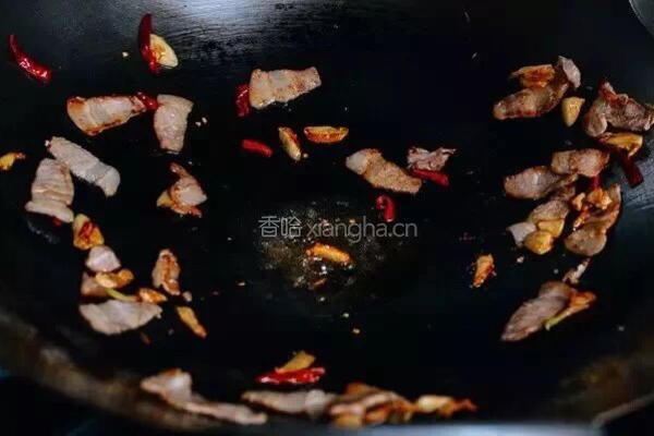 手撕包菜的做法图解2