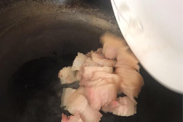 蒜苗回锅肉的做法图解5