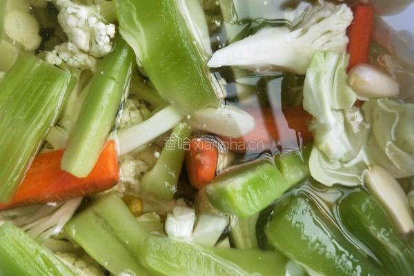 自制开胃泡菜酸爽任你行的做法图解4