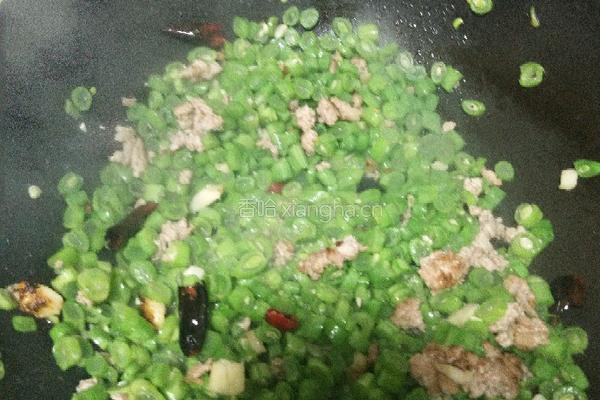 肉末炒四季豆的做法图解9
