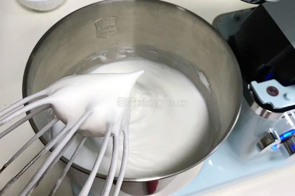 菠菜戚风蛋糕的做法图解12