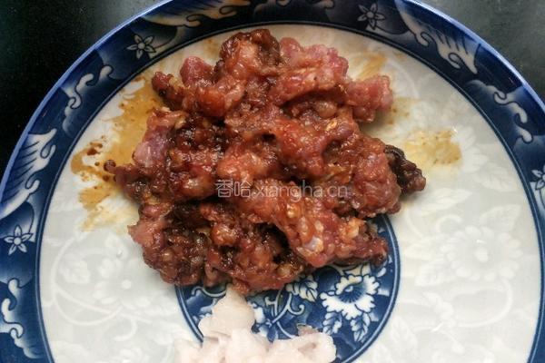 肉末茄子的做法图解2