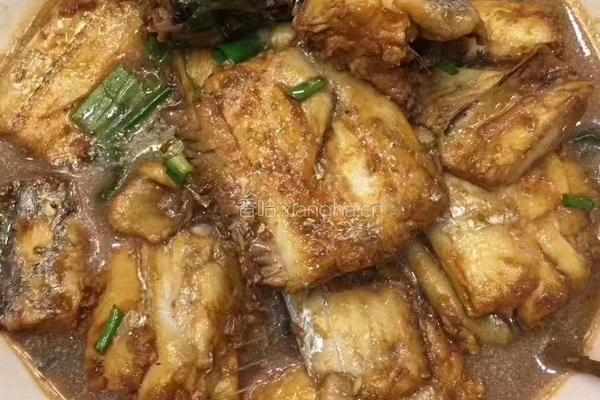 红烧带鱼的做法图解3