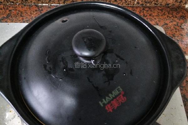 黑豆香菇排骨汤的做法图解7