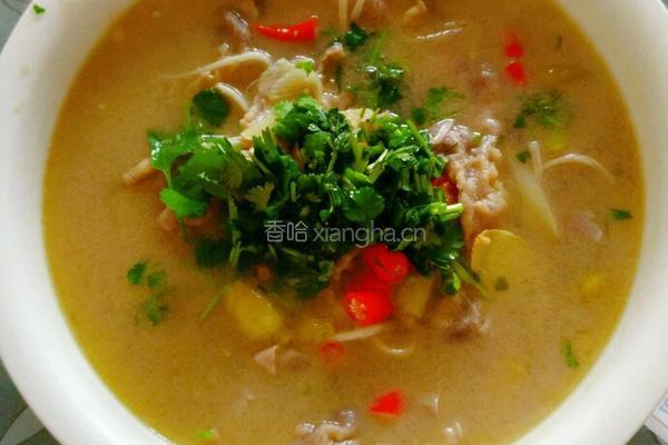 酸汤金针菇肥牛的做法图解7