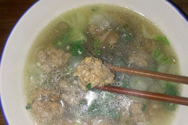 肉丸青菜汤的做法图解6
