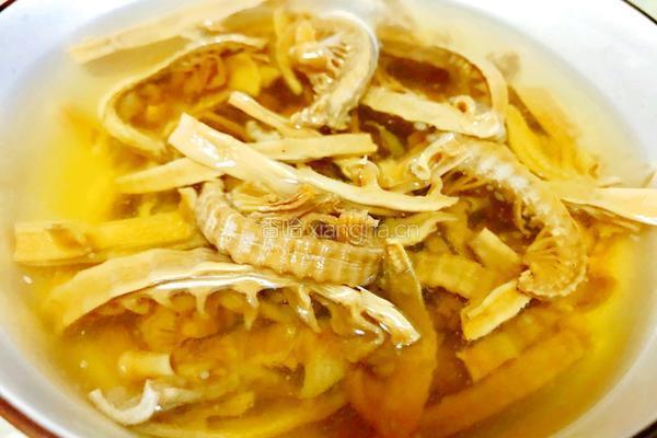 干笋烧腊肉的做法图解1