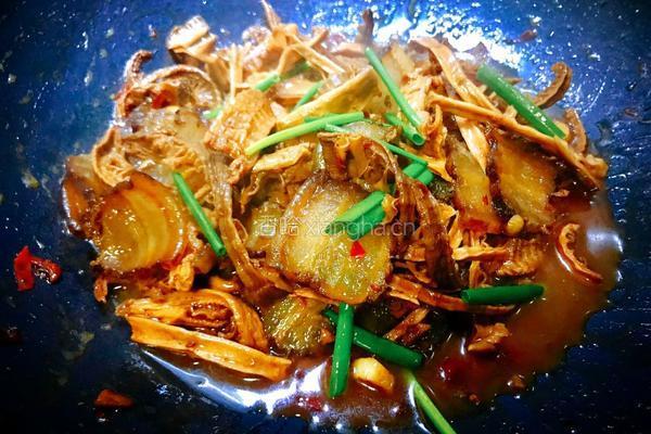 干笋烧腊肉的做法图解6