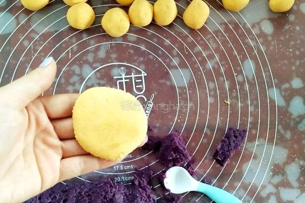 南瓜紫薯糯米糍的做法图解3