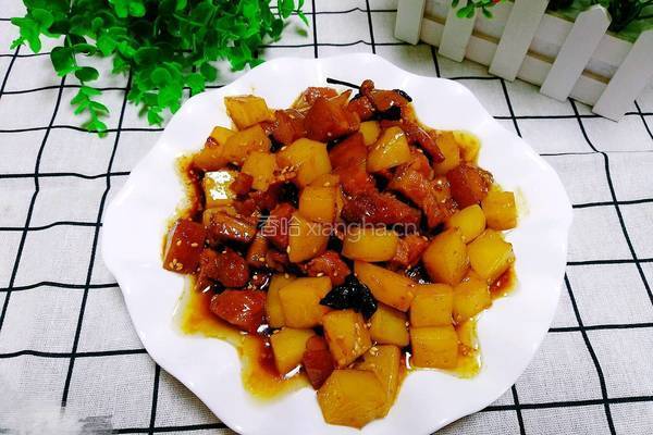 土豆红烧肉的做法图解13