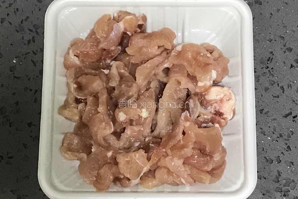 瘦肉炒金针菇的做法图解3