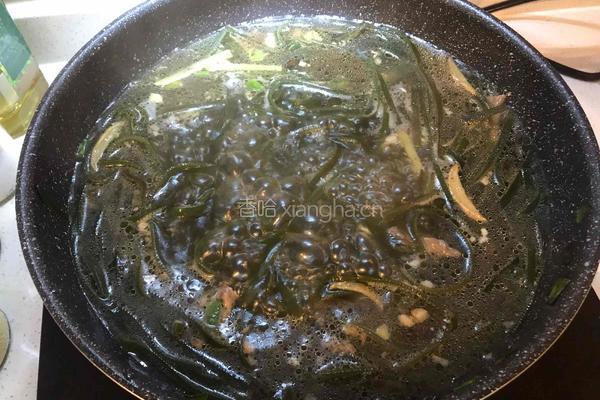 韩式海带牛肉汤的做法图解4