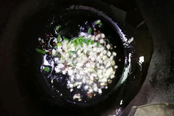 手撕鸡肉的做法图解4
