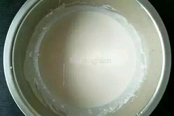 豆沙煎饼的做法图解1