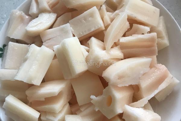 肉沫莲藕丁的做法图解3