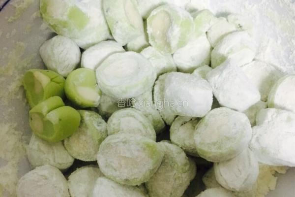 彩色饺子的做法图解1