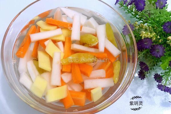 酸辣泡萝卜